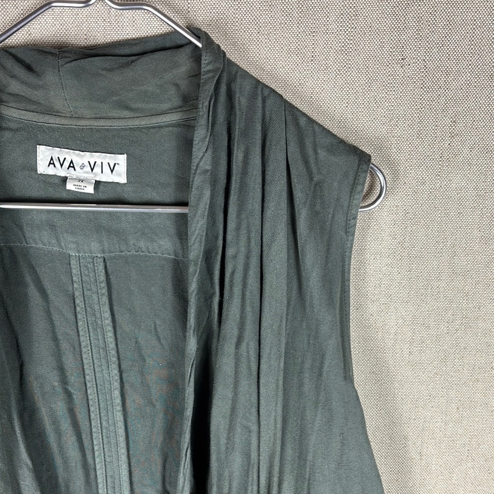 Ava & Viv > Dark Green Flowy Vest 2X - Picture 3 of 8